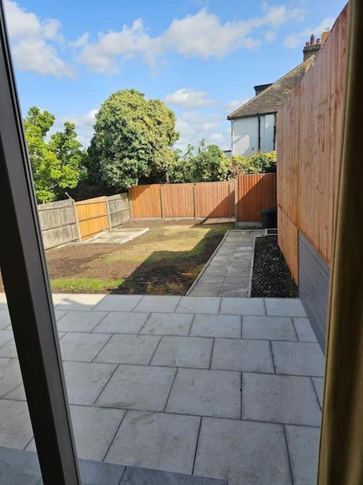 Feel At Home Away From Home Plumstead  Exterior photo